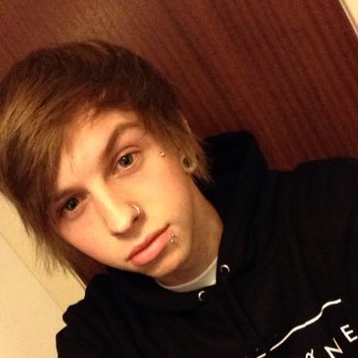 BeefcakeBatman's profile picture. 