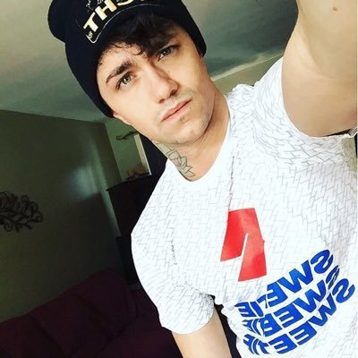 jakerpgcac's profile picture. clap clap clap, c'est le bruit de mes boules contre tes fesses.