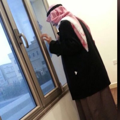 حساب صدقة جارية لوالدي الغالي عبدالله العليم و عبدالعزيز عيسى العليم //. اللهمّ إنّ رحمتك وسعت كلّ شيء، فارحمه رحمةً تطمئنّ بها نفسه، وتقرّ بها عينه