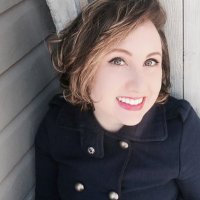 Kristen Burns(@ActDressed) 's Twitter Profile Photo