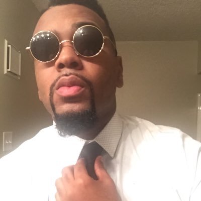 mrfixyourcredit's profile picture. turning everyday life into art