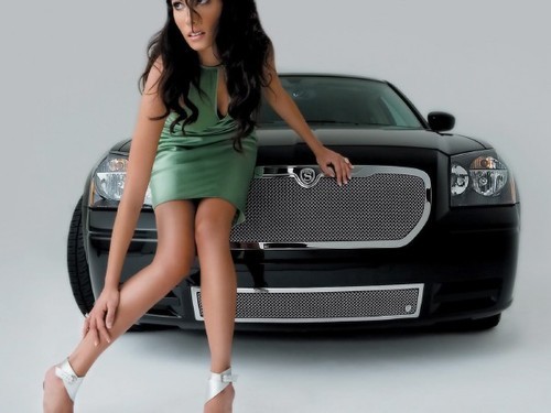 We'll take you on a fast cruise to see the latest car news.Everything brought especially for the car addict in you!