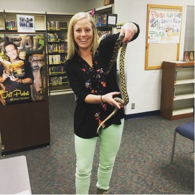🧬 Science teacher📍Falls Church, VA
🐝 Former science teacher @ralstonms 📍NE
🌈 Stay tuned for the daily shenanigans & fun in our classroom!