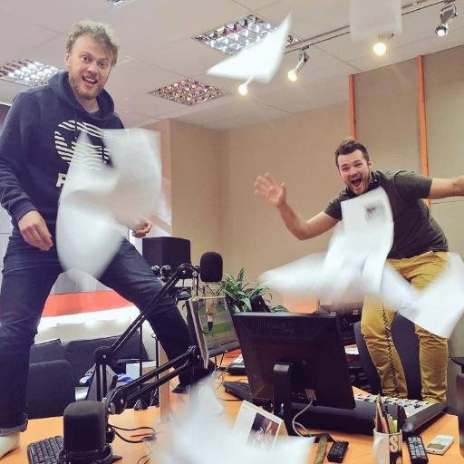 Radio SWH raidījums Piektdienas Bole. Veidotāji un vadītāji - Kaspars Breidaks un Valdis Sils