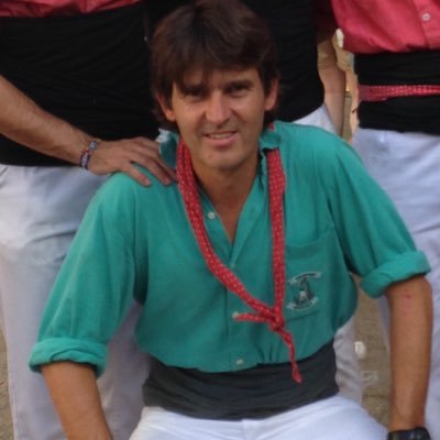 lluisesclassans's profile picture. Diuen que estem bojos, però són ells els que estan tancats. Enòleg, maratonià i casteller dels Verds.Equilibri, seny, valor i força. Instagram: @lluisesclassans