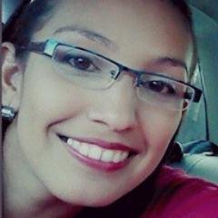 Creo en Dios infinitamente, Católica, de Nacionalidad Venezolana.  Lic. en Relaciones Industriales. Amante de la Buena Música.