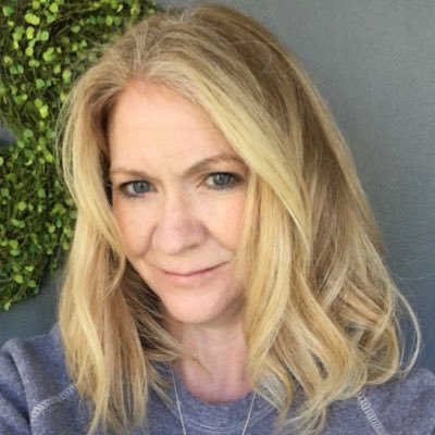 lisapietz's profile picture. 
