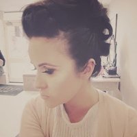 Lou G (@wonderofaweazel) 's Twitter Profile