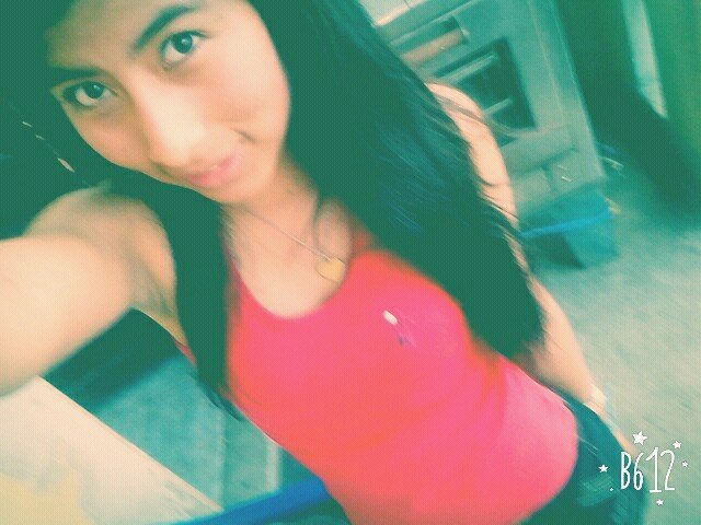 soy una chica muy kerida x mis padres y mi familia =)