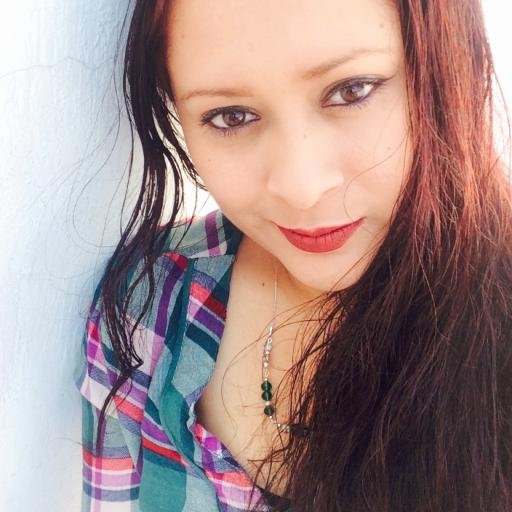 ~~ La única gente que me interesa es la que está loca, la gente que está loca por vivir, loca por hablar, loca por salvarse,con ganas de todo al mismo tiempo~~