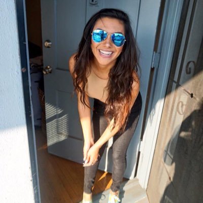 scarlettrpgwhl's profile picture. 