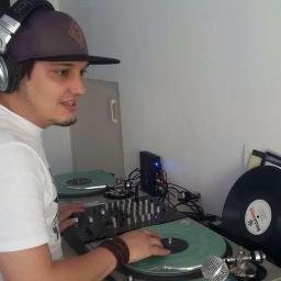 Drum and bass poducer and Dj from Brazil, Sao Paolo.