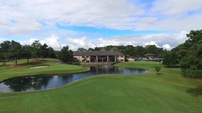 Fox Den Country Club is an 18 hole private golf club facility located just outside of Knoxville, TN.