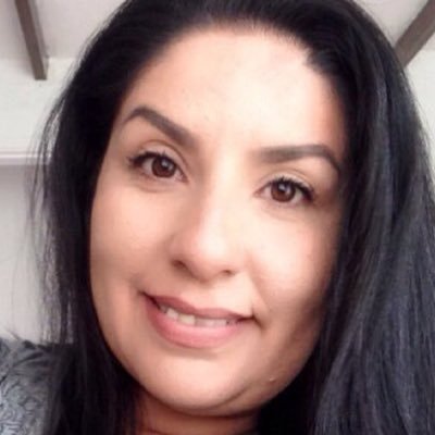 Amo la comida, la música, el arte, el cine y los animales. #AMiMeGustó - CM - SocialMedia - MarketingDigital https://t.co/nizIdOgDdG