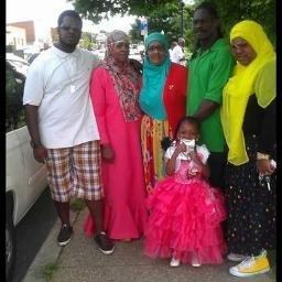 Muslimah, Married Mother of 7 Ma shaa Allah Beautiful children!!
