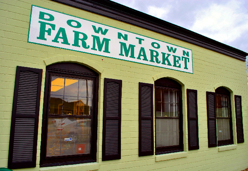 505 N. Greene St. Greensboro. A green grocery and storefront  Community
Supported Agriculture program featuring the very best from eco-friendly farms.