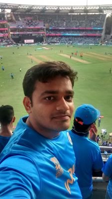 lazyy_panda's profile picture. lazyy when off work. movie buff and football freak