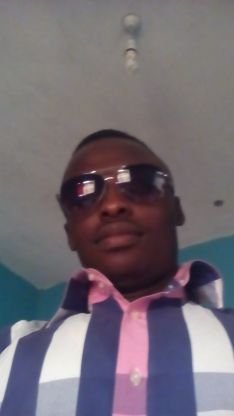 vanderwaal4u's profile picture. 