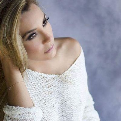 Soy fan de la mas mejor, la mas hermosa, la mas divina actriz --  @Elygutierrez19