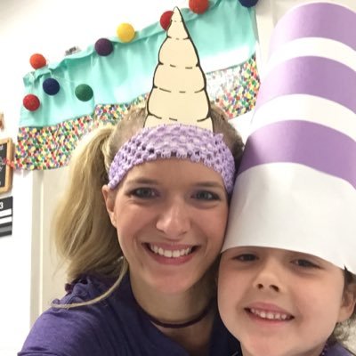 laurenw8992's profile picture. 