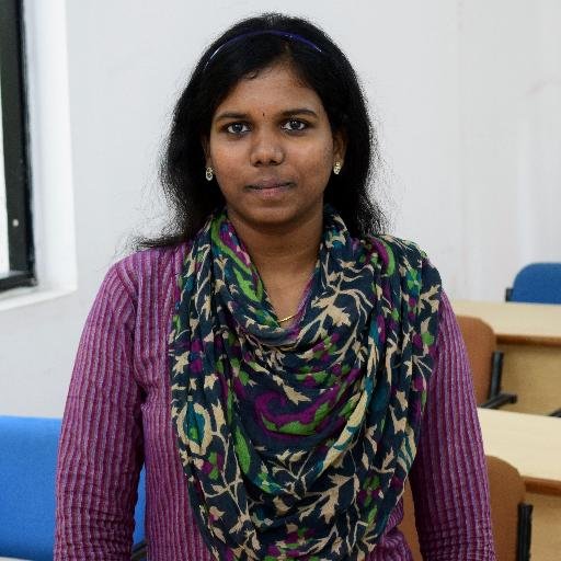 Ragavi1193's profile picture. ..