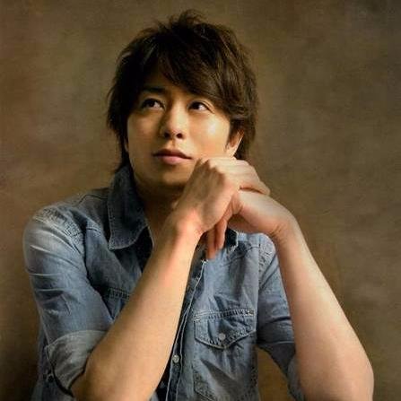 嵐のメンバーである櫻井翔の画像、芸能ニュース、ゴシップネタなどのまとめ。高学歴の秀才だがメンバー随一の怖がり屋。グループ活動以外にもニュースキャスターとしても活躍中。