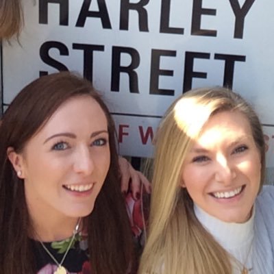 bakingbankers's profile picture. 2 girls trying to find a balance between the corporate world & a healthy, clean life