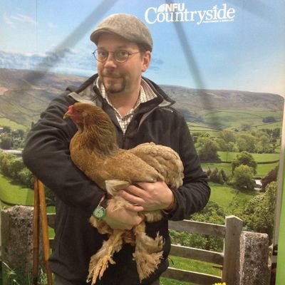 Writer, blogger, blagger, birder, gardener, angler, bowler, chickeneer & gobby poultry pundit. Head of Digital & Data @FieldStudiesC . Views most certainly mine