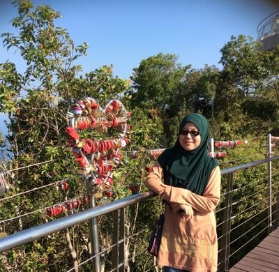 EniaAnuar's profile picture. Luv things dat make me think :) Let Allah plans ;) Mahabatullah ;)