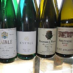 Riesling Without Borders connects wine lovers, wine trade and charities through Riesling.