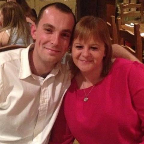 SuzzPROnetwork's profile picture. 