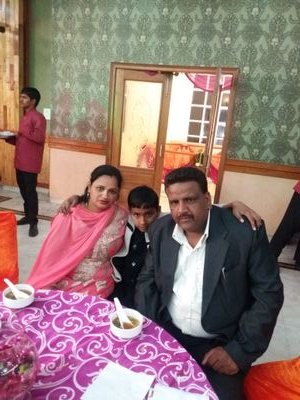 suniana789g's profile picture. 