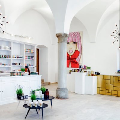 greenglamstore's profile picture. GreenGlam, concious beauty with high glam feeling. organic beauty at its best..