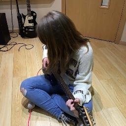 daisysmusic's profile picture. 18 yo musician
-https://t.co/jmDF9YSgyh
-https://t.co/OjzK8EKEcX