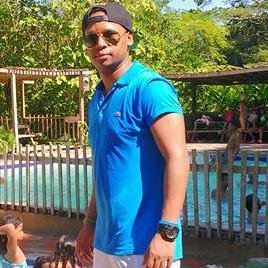 JohnnyHG14's profile picture. Administrador de empresas de la universidad de la salle.