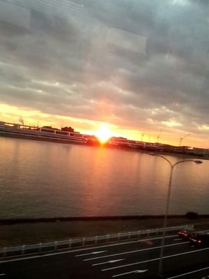 cof__be_glha's profile picture. What is your dream? …🕺☕️🌈🌱