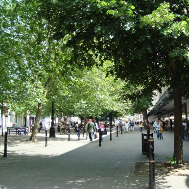 A twitter account with local information about Cheltenham Promenade