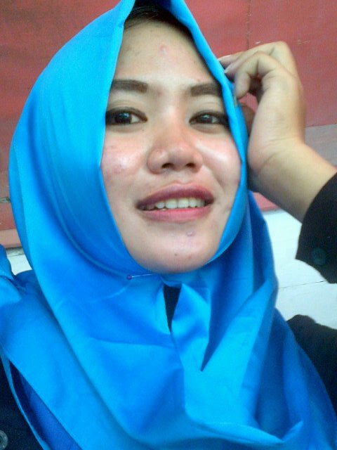 ayulest48429294's profile picture. Menantikan sebuah kebahagiaan...