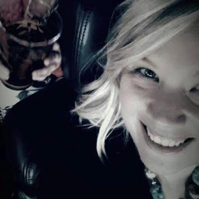 The_Metal_Word's profile picture. I'm MOMMY, I put my children first. Proudly supporting @realDonaldTrump Trump LOVES America & puts Americans First! #MakeAmericaGreatAgain