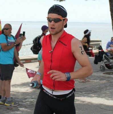 Spring classics lover & Triathlete ↪ Ironman finisher ↪ Tour of Flanders finisher ↪