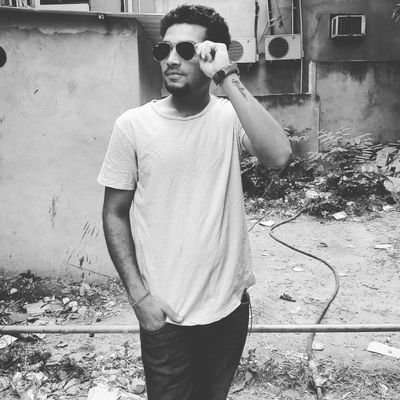 Lostprophetzzz1's profile picture. Think positive # live reality