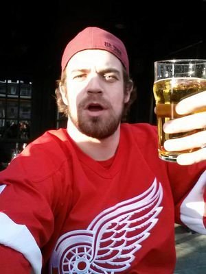 Leebro87's profile picture. 