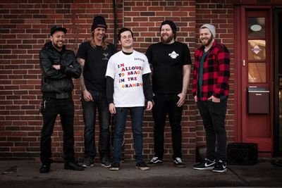 A punk band from Cleveland, OH.
A Voice, A Cadence out now! -
https://t.co/coY38ZZS6a