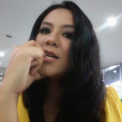 suka iseng, suka yang asik-asik, suka yg berbau entertainment