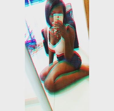 um amor de pessoa ❤
Vivo sorrindo ❤
snap : Beea