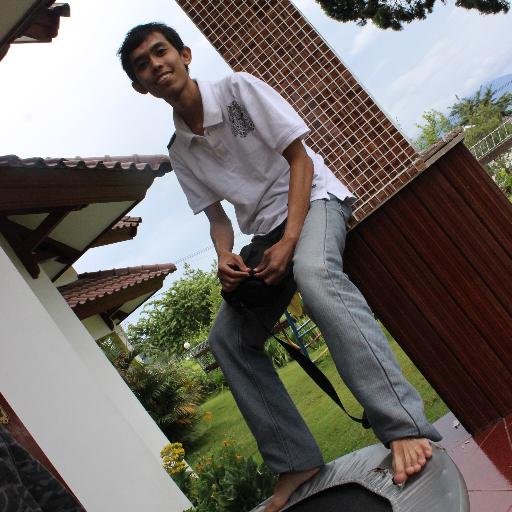WachidAbd's profile picture. | Studied at Pendidikan Teknik Informatika UM '12 |