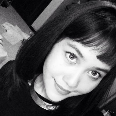 elin_pratiwi's profile picture. 