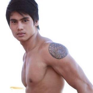 Hi Guyz!! if you have time try to my Site for hunk Photo..