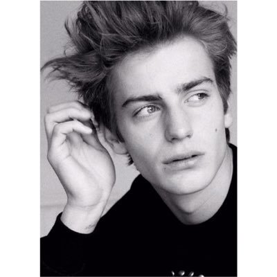 BenRPGZER's profile picture. professeur.