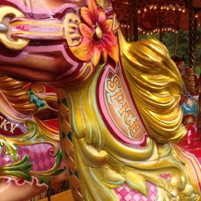 MissFeeLamour's profile picture. The key to life is love, laughter, music and Disney.